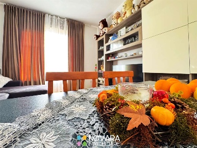 Foto Appartamento in Via Pessone 9, Varallo Pombia Centro di 85 m²