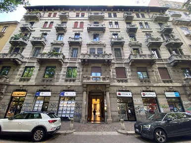 Foto Box a Milano di 15 m² con 1 locali in affitto