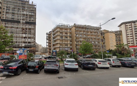 Foto Appartamento a Palermo De Gasperi - Croce Rossa di 165 m² con 6 locali