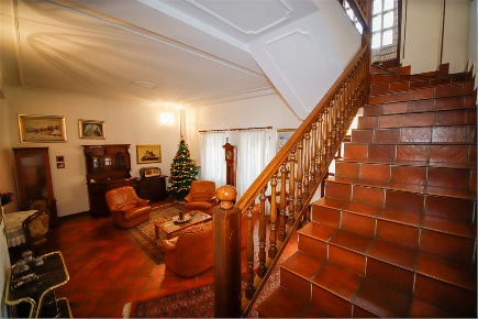 Foto Appartamento in via cena  2, Montanaro di 300 m² con 10 locali