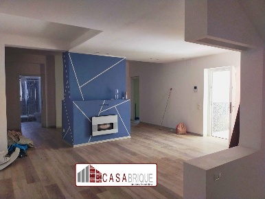 Foto Villa unifamiliare in via casalini, Palermo di 260 m² con 6 locali