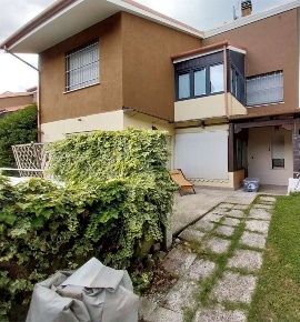 Foto Appartamento in Via Nazario Sauro, Preganziol Frescada di 87 m²