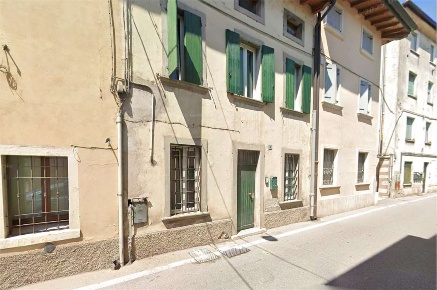 Foto Case indipendenti in Via Mantovana 8, Castelnuovo del Garda di 100 m²