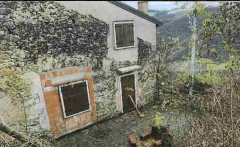 Foto Casa indipendente in Località Burgagnani, Badia Calavena Centro