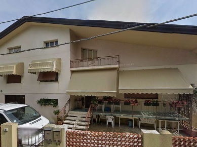 Foto Villa bifamiliare in Via Nazario Sauro, Fiume Veneto Centro di 185 m²