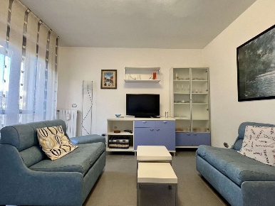 Foto Villa a schiera a Massa Marina di Massa Centro di 96 m² con 5 locali