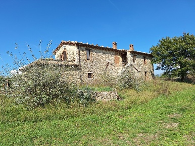 Foto Casale in Vocabolo Pupiglian 1, Guardea di 250 m² con 7 locali