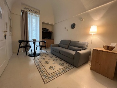 Foto Villa singola in Via Luigi Indelli, Monopoli Centro di 90 m²