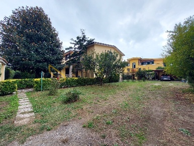 Foto Appartamento in Via Gianfranco Gazzana Priaroggia, Fiumicino di 125 m²