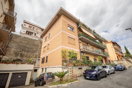 Foto Appartamento in Via Amedo Giustini, Castelnuovo di Porto di 123 m²