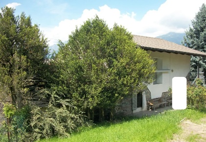 Foto Appartamento a Alpette Centro di 162 m² con 6 locali in vendita