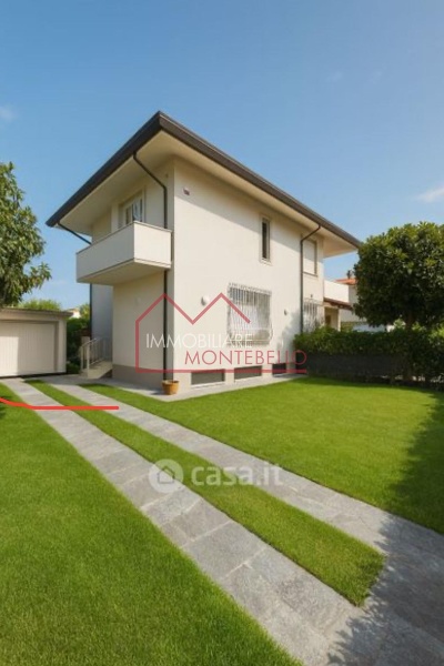 casa indipendente in vendita a Pietrasanta in zona Marina di Pietrasanta
