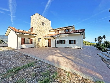 Foto Villa singola in Via Montefontane, Camporosso San Giacomo di 420 m²