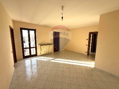 Foto Appartamento in Via Monte Cengio, Varese Bizzozzero di 92 m²