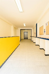 Foto Negozio in via vittorio emanuele 30, Scordia di 80 m² con 2 locali