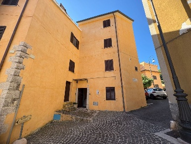 Foto Appartamento in Piazza Vacuna 32, Roccagiovine di 40 m² con 1 locali