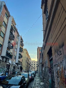 Foto Negozio in degli Aurunci, Roma San Lorenzo di 48 m² con 3 locali