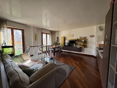 Foto Appartamento in Via Segantini 26, Milano Navigli - Darsena di 102 m²