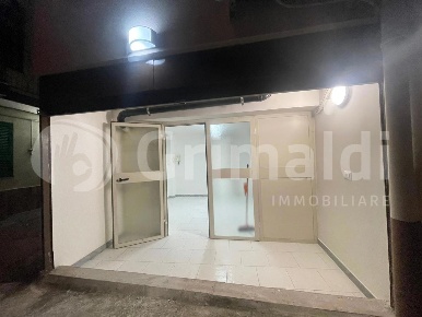 Foto Magazzino in Corso italia 36, Quarto di 40 m² con 2 locali in affitto