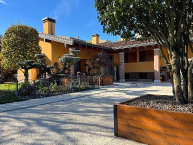 Foto Villa singola in Via Andretto Attilio 4, Sandrigo Centro di 400 m²