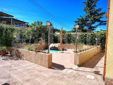 Foto Appartamento in Cavallaro, Camerota Centro di 70 m² con 4 locali