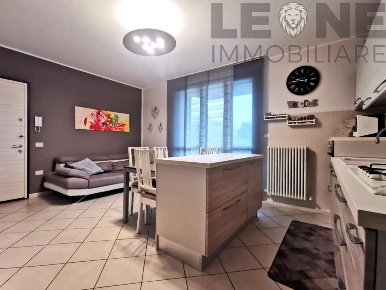 Foto Appartamento in via Prada  110, Vignola Centro di 90 m² con 3 locali