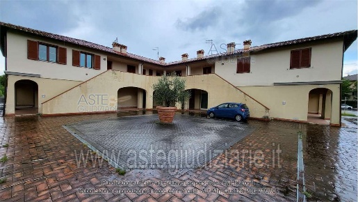 Foto Appartamento in Via Giovanni Paolo, Vicopisano Centro di 88 m²