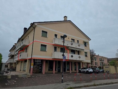 Foto Appartamento in Via Pedagni, Veggiano Centro di 75 m² con 4 locali