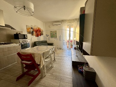 Foto Appartamento a Livorno Quartiere Venezia di 80 m² con 3 locali