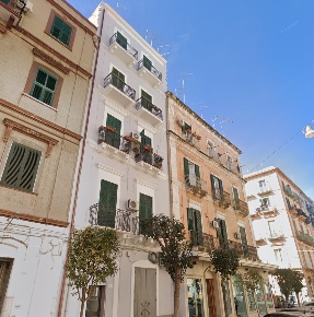 Foto Appartamento in Via Nitti 68, Taranto Borgo di 90 m² con 3 locali