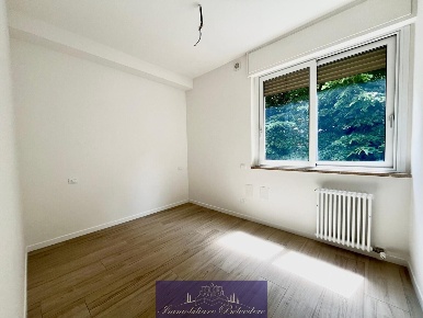 Foto Appartamento in Via Traversari, Firenze Gavinana di 81 m² con 3 locali