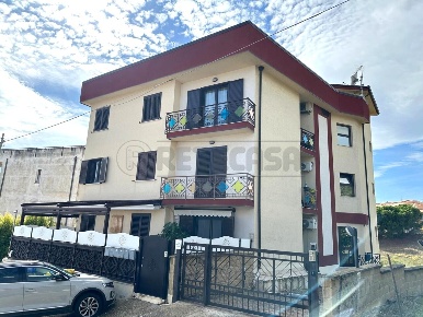 Foto Appartamento in Viale Crotone 107, Catanzaro Catanzaro Lido di 98 m²