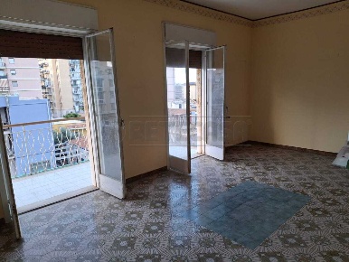 Foto Appartamento in Via Salv. MONTEFORTE, Siracusa Bosco Minniti di 149 m²