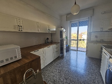 Foto Appartamento in Via Carlo Vittori, Cremona Po di 121 m² con 3 locali