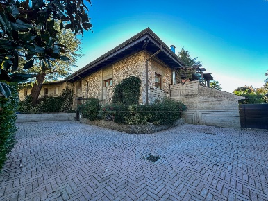 Foto Villa unifamiliare in Via Pagnacco 1, Tavagnacco Feletto Umberto