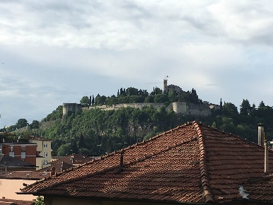 Foto Appartamento a Brescia Ospedale Civile di 155 m² con 5 locali