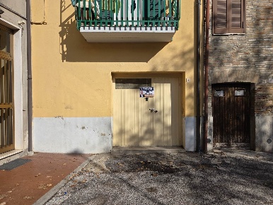 Foto Garage in Via Becchetti snc, Assisi Santa Maria degli Angeli di 11 m²