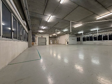 Foto Capannone industriale a Serravalle Pistoiese di 800 m² in affitto