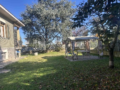 Foto Villa unifamiliare in VIA PIERSANTI MATTARELLA  7, Podenzano Crocetta