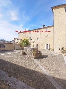Foto Appartamento a Monteriggioni di 90 m² con 4 locali in vendita