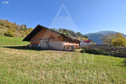 Foto Struttura sanitaria a Castello-Molina di Fiemme di 11657 m² in vendita