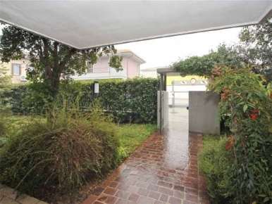 Foto Appartamento a Padova San Carlo - San Gregorio di 170 m² con 6 locali