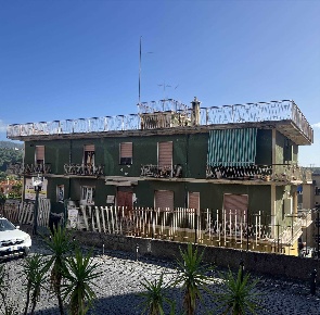 Foto Appartamento a Sessa Aurunca Centro di 100 m² con 4 locali in vendita