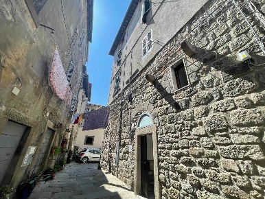Foto Appartamento in VIA ZELLI PAZZAGLIA  4, Viterbo di 58 m² con 3 locali