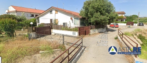 Foto Casa indipendente in Via della Cinciarella, Ardea di 80 m² in vendita