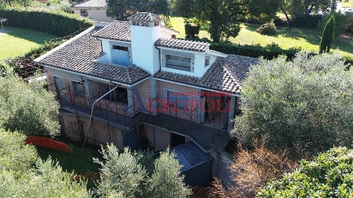 Foto Rustico a Bracciano di 350 m² in vendita