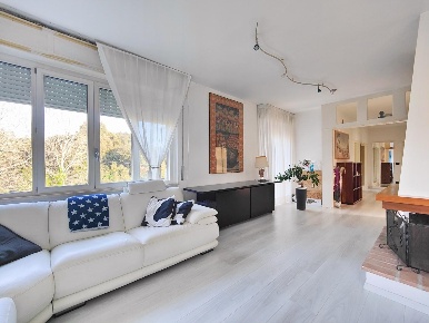 Foto Appartamento a Pisa Tirrenia di 125 m² con 4 locali in vendita