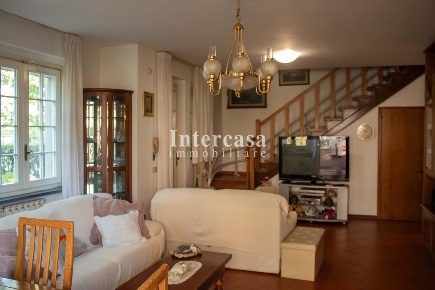 Foto Villa a schiera a San Giuliano Terme Le Maggiola, Gello di 120 m²