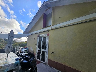Foto Appartamento in Via rampin 7, Ceranesi di 103 m² con 5 locali