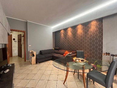 Foto Appartamento in Strada ORBASSANO 13, Beinasco Centro di 85 m²